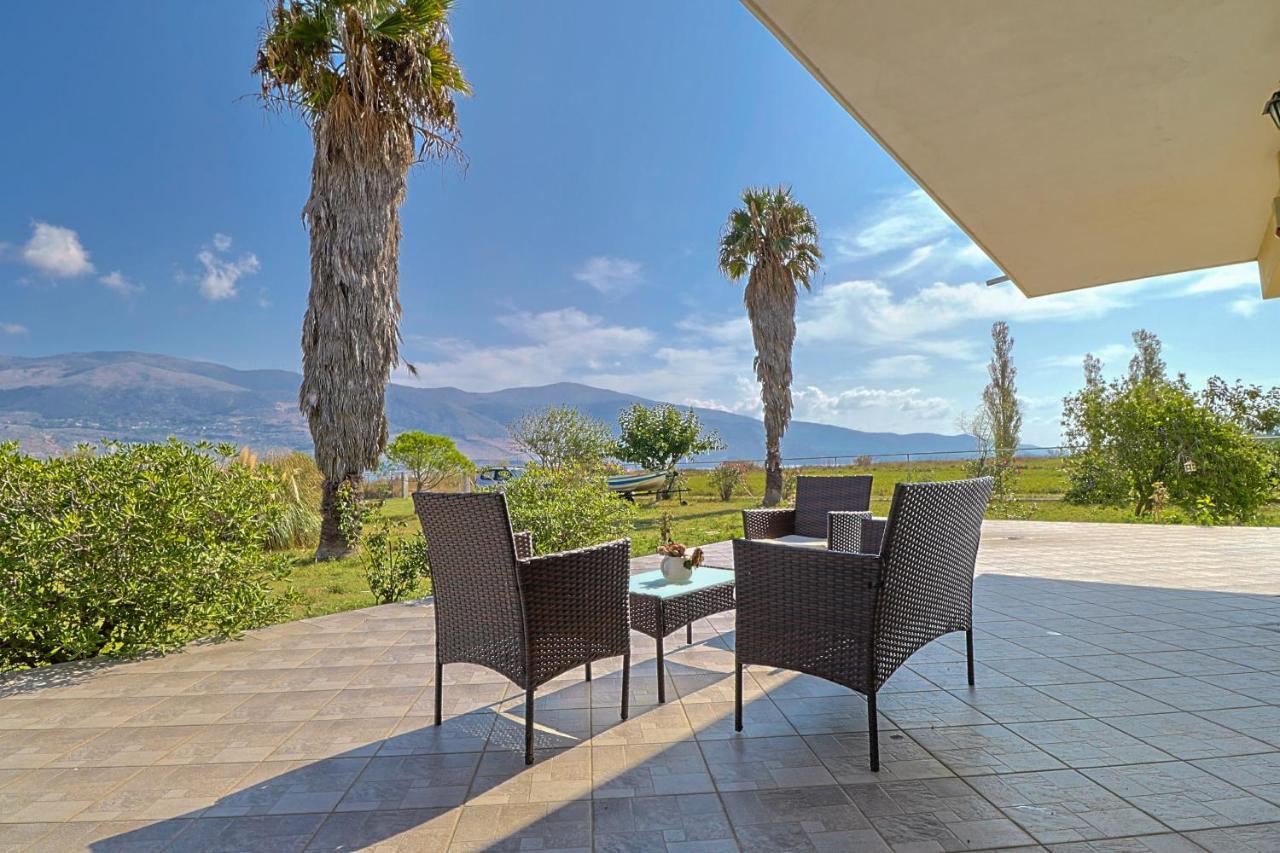 Villa Virginia Lixouri Exterior photo