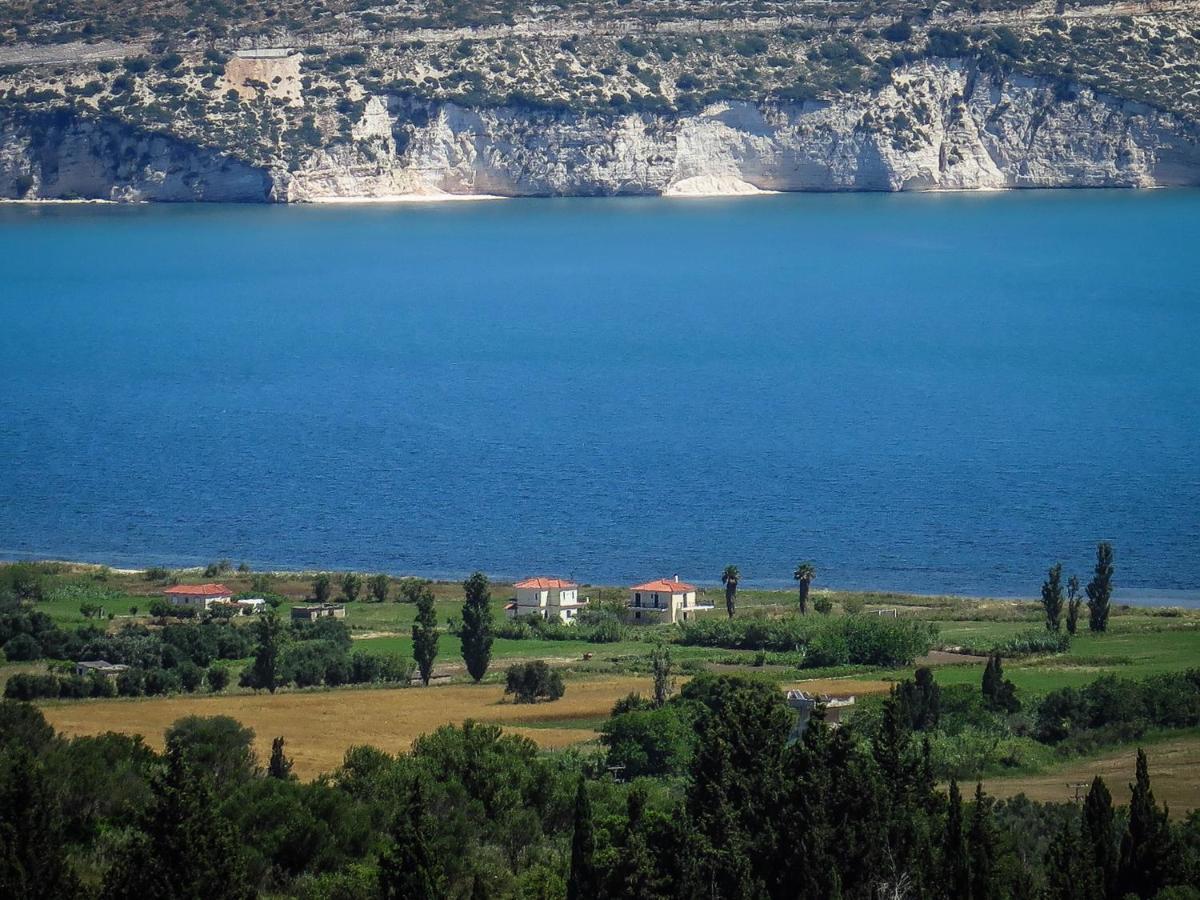 Villa Virginia Lixouri Exterior photo