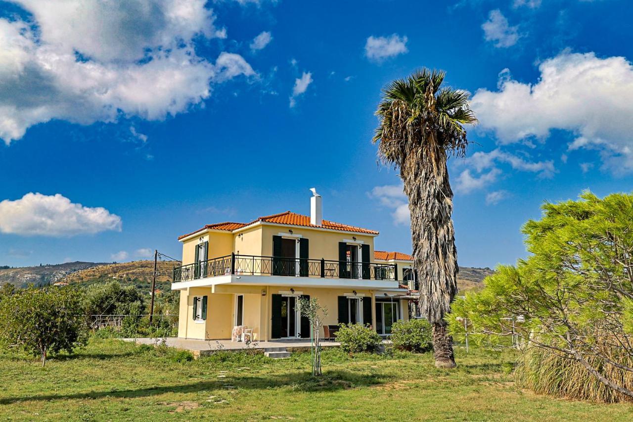Villa Virginia Lixouri Exterior photo